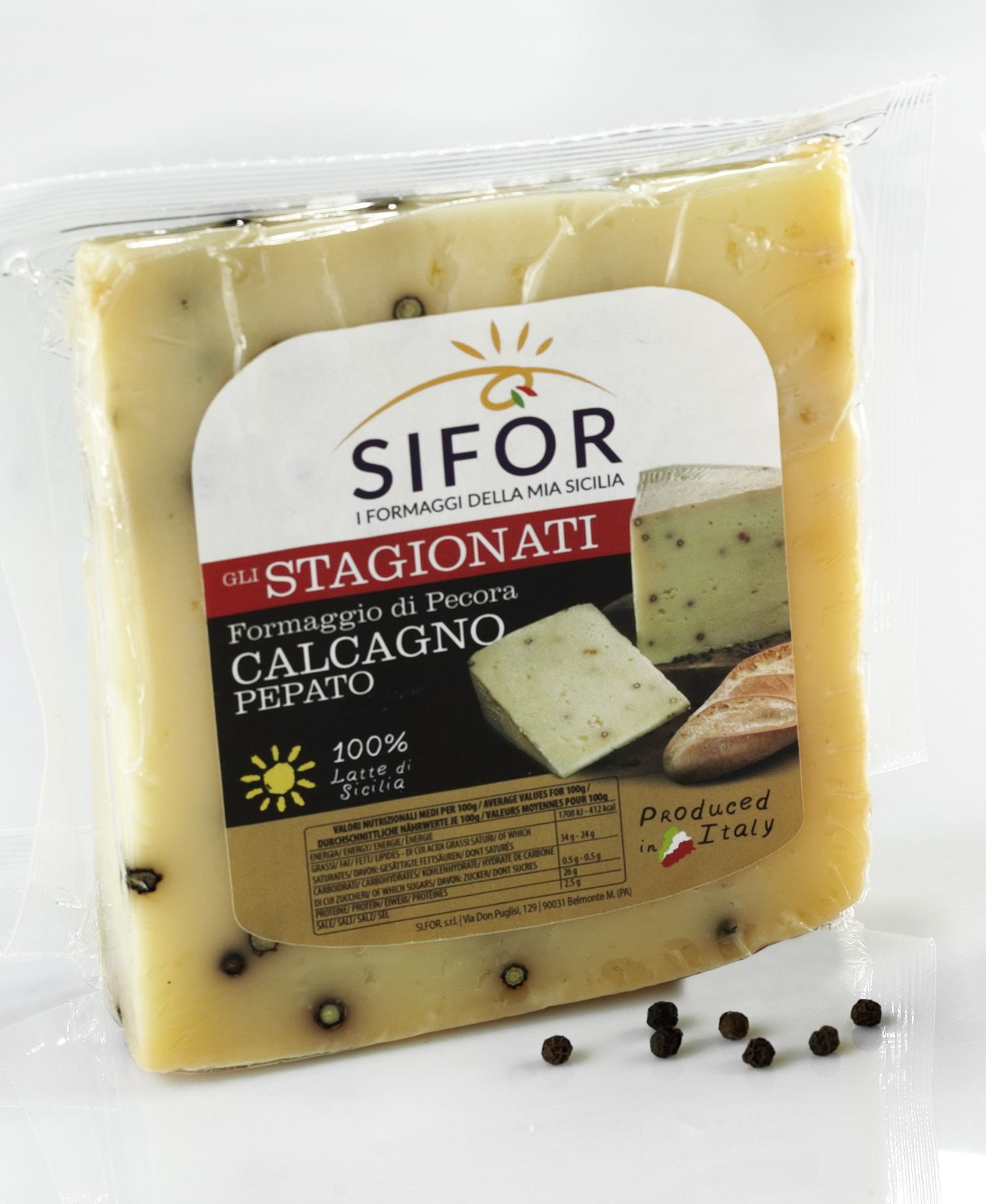 Pecorino Calcagno mit schwarzem Pfeffer
